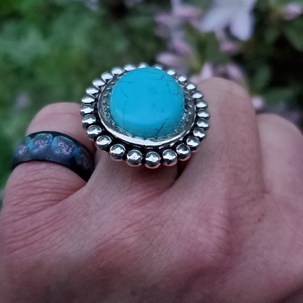 Free Spirit Boho Native South Western People Faux Turquoise Oval Beaded Ring nwt - Picture 12 of 15